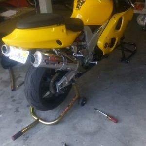 Meet your Posher, Mickey